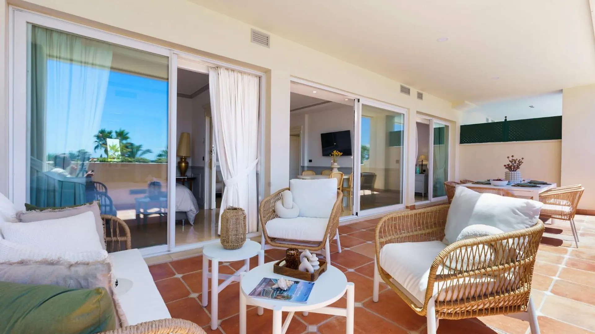 Stunning Renovated 2-Bedroom In Golden Mile Marbella Spain